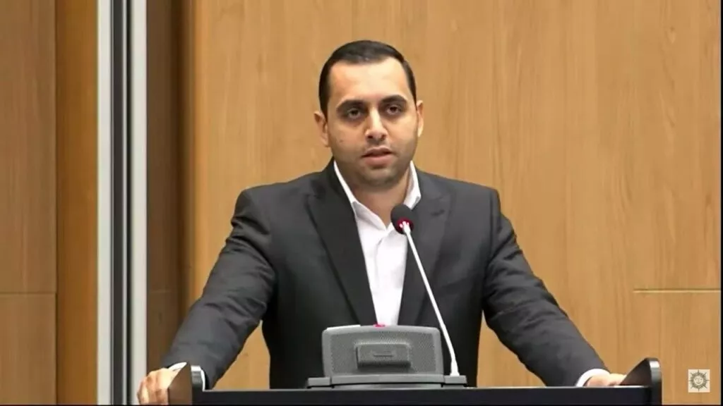 Andreas Apostolou Leaves EDEK Amid Leadership Dispute