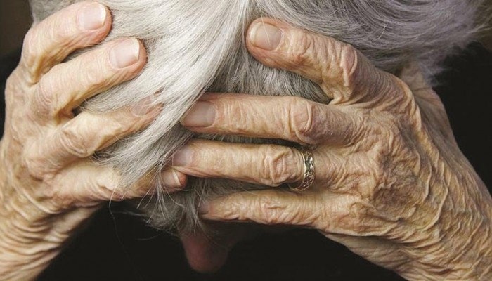 Larnaca scam: Elderly Woman in Larnaca Falls Victim to Scam by Impostors Posing as Officials