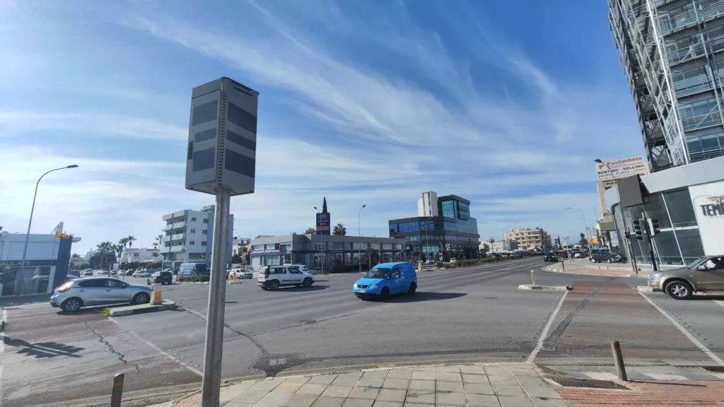 Larnaca Police Target Street Racing with Seizure of 72 Vehicles