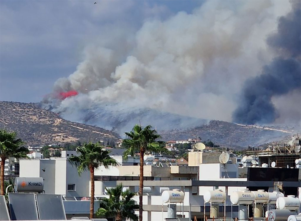 Fire — Fire in Limassol’s Mouttayiaka Contained After Intense Battle