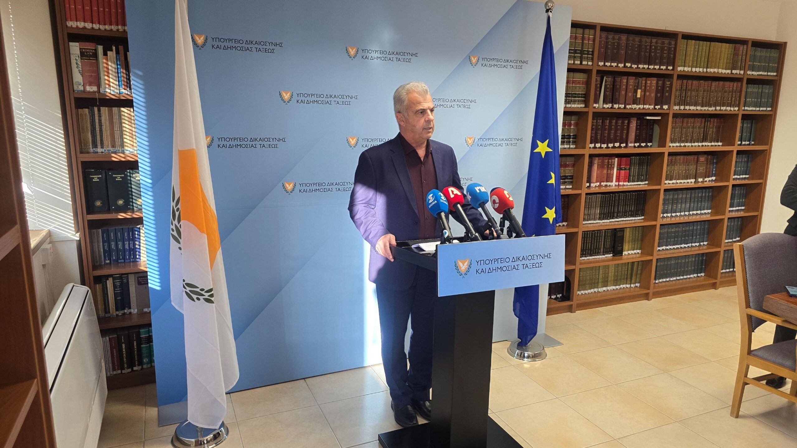 Working hours — Police Unions Warn of Protests Over Working Hours Reform